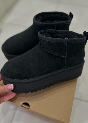 Ugg UGG ULTRA MİNİ PLATFORM..