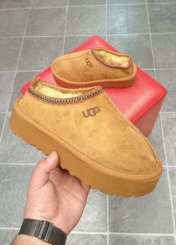 37 Beden kahverengi Renk UGG TAZZ