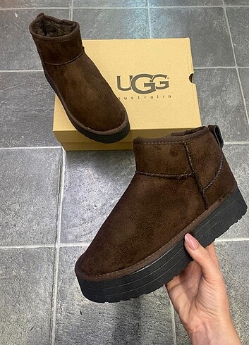 37 Beden UGG ULTRA MİNİ PLATFORM-ACI KAHVE..
