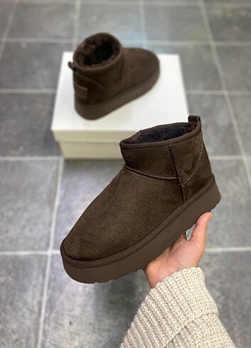 UGG ULTRA MİNİ PLATFORM-ACI KAHVE