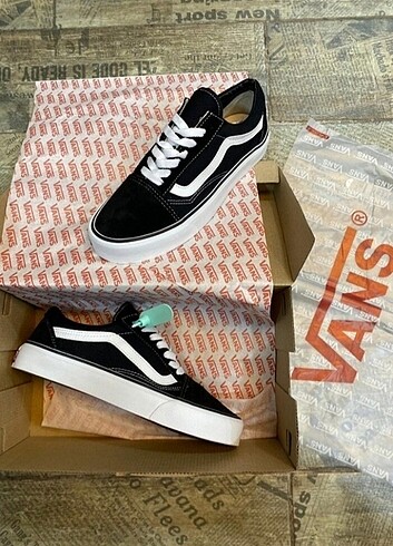 VANS OLD SKOOL