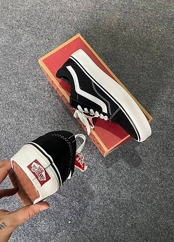 36 Beden VANS OLD SKOOL-FIRSAT ÜRÜNÜ..