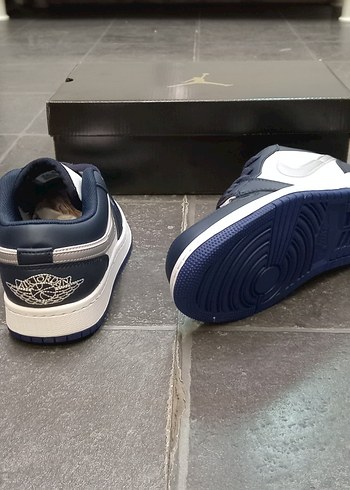 42 Beden mavi Renk Nike Air Jorden 1-ARANAN RENK:)