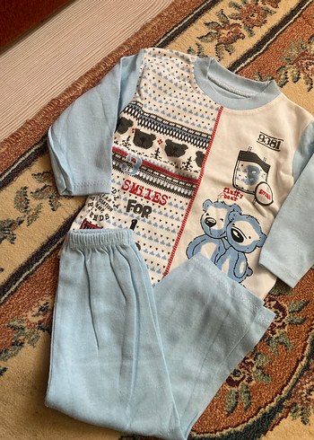 Renkli Baskılı Mavi Erkek Bebek Takımı