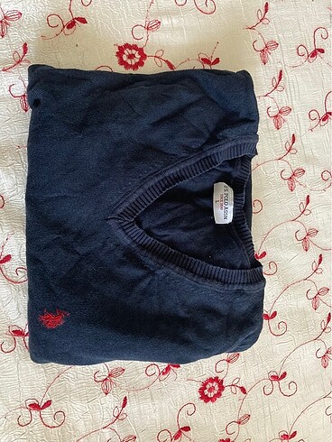 V yaka u.s polo kazak
