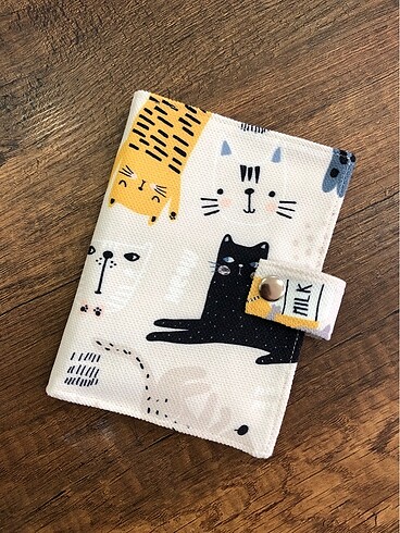 Kedi desen kumaş pasaport/ruhsat kılıfı