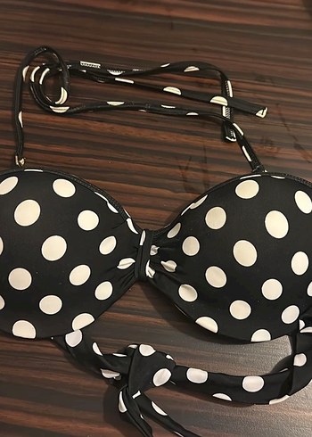 Sunset Siyah Beyaz Puantiyeli Askılı Bikini Üstü