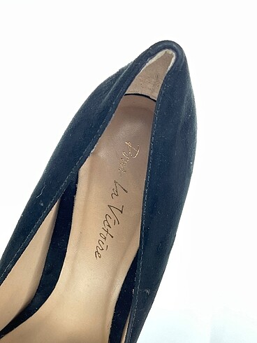 37 Beden siyah Renk PreLoved Stiletto %70 İndirimli.