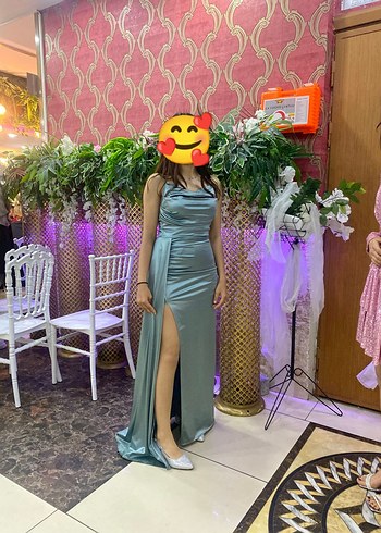 Gri Midi Straplez Mezuniyet Elbisesi - Görsel 3