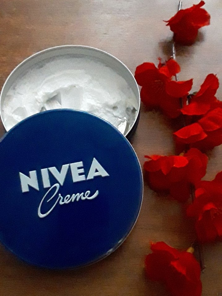 Neutrogena ve Nivea Yumuşak Vücut Kremi - Görsel 5