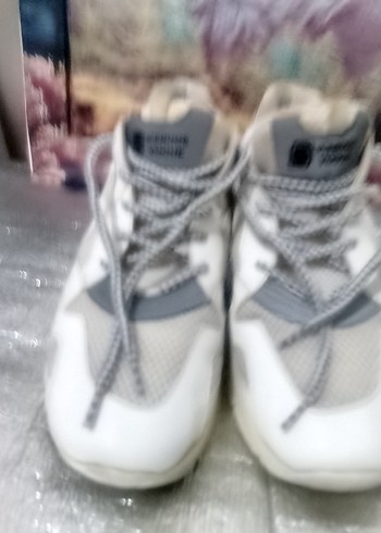 Yılan Desenli Beyaz Platform Spor Ayakkabı - Görsel 2