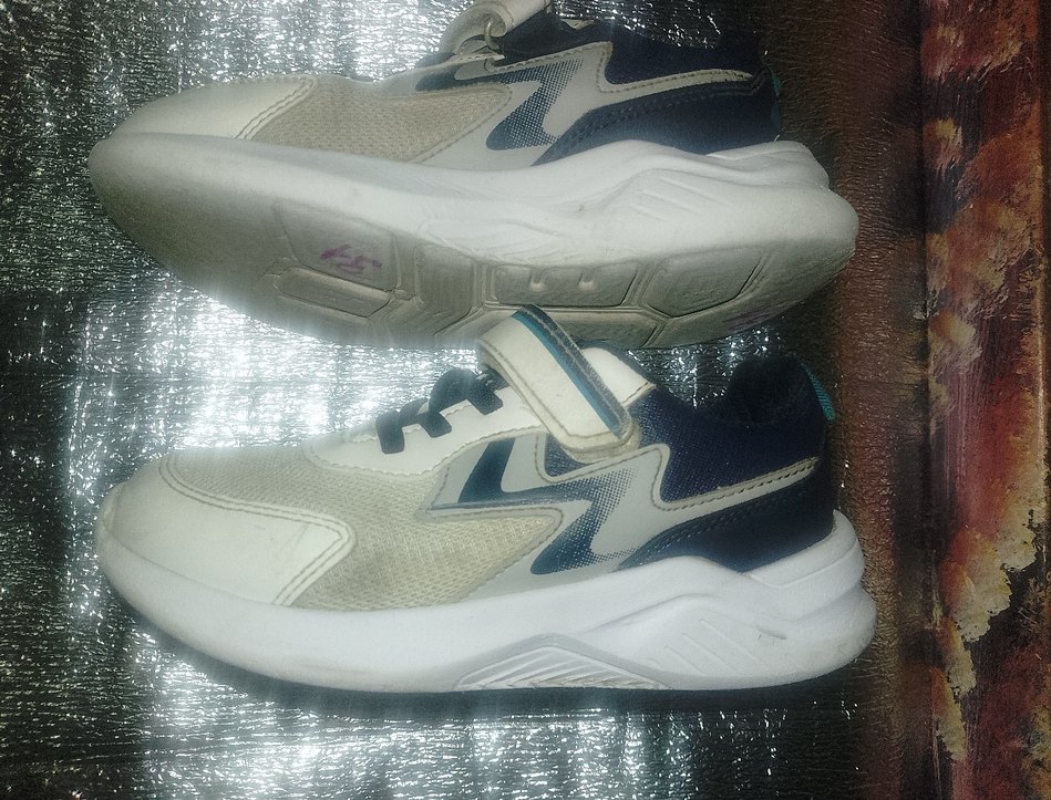 LC waikiki Gri Beyaz Erkek Çocuk Spor Ayakkabı - Görsel 4