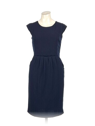 PreLoved Kısa Elbise %70 İndirimli.