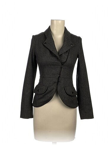 Mango Blazer %70 İndirimli.