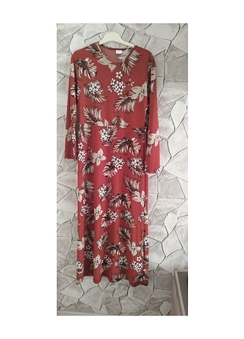 Zara Uzun Krep Elbise