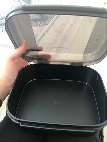 Beden Tupperware