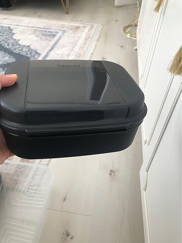 Tupperware Tupperware