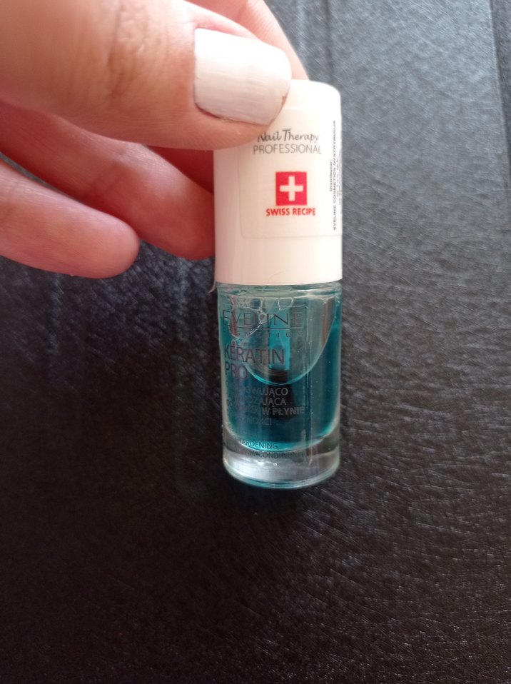 Eveline Keratin Pro Tırnak Bakım Sıvısı - Görsel 2