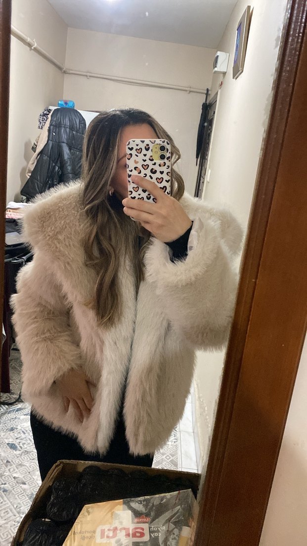 Bej Kadın Suni Kürk Ceket - Görsel 4