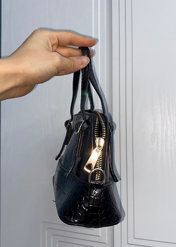 Kilitli Siyah Yılan Derisi Desenli Kadın Çanta - Görsel 3