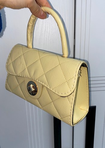 Sarı Deri Tokalı Kadın Çanta - Görsel 2