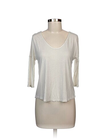Mango Bluz %70 İndirimli.