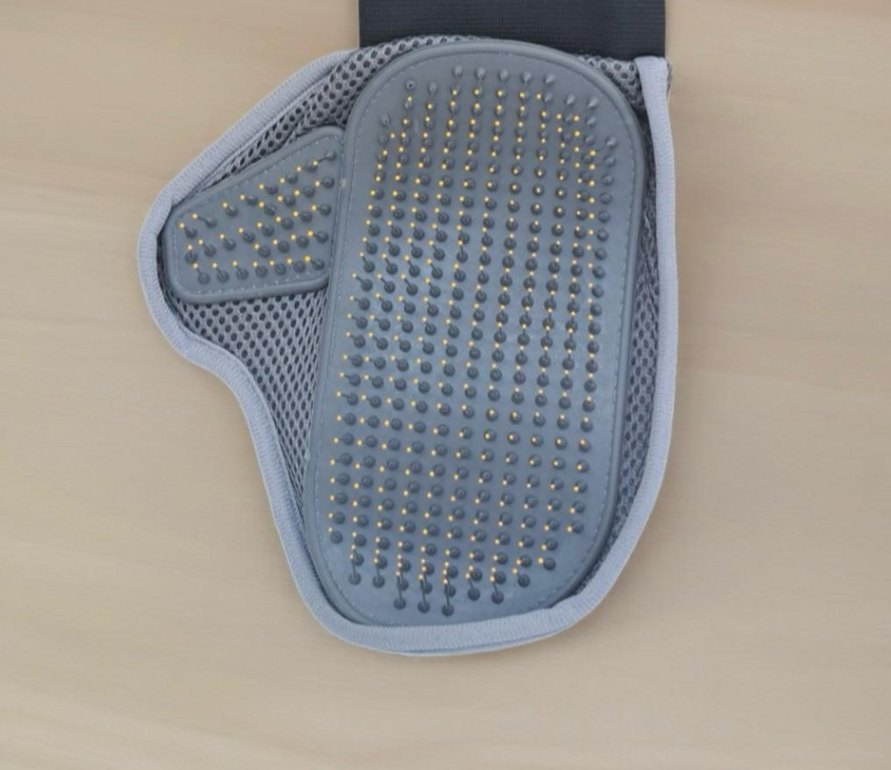 Gri Kedi Tüy Toplama Eldiveni - Görsel 2