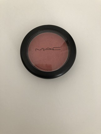 universal Beden MAC Peachykeen Allık