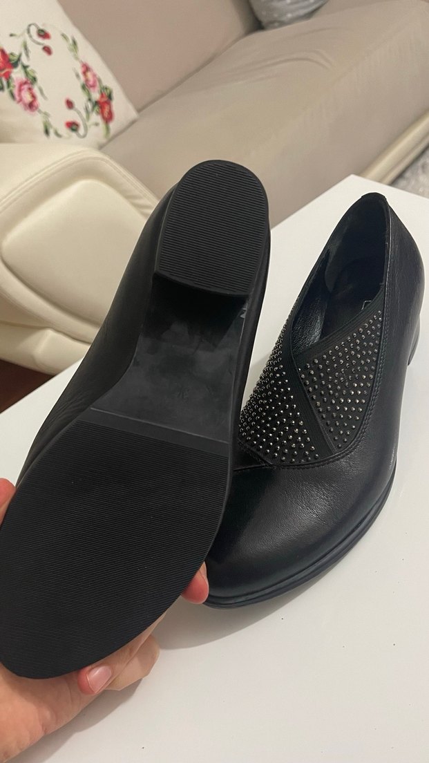 Siyah Gotik Dolgu Topuk Kadın Ayakkabı - Görsel 3