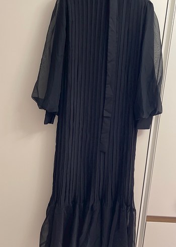 Uzun Pilili Siyah Gotik Elbise