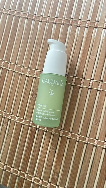 Caudalie vinopure serum