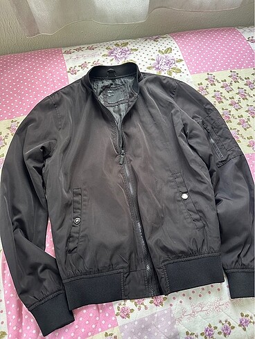 bershka siyah mevsimlik mont