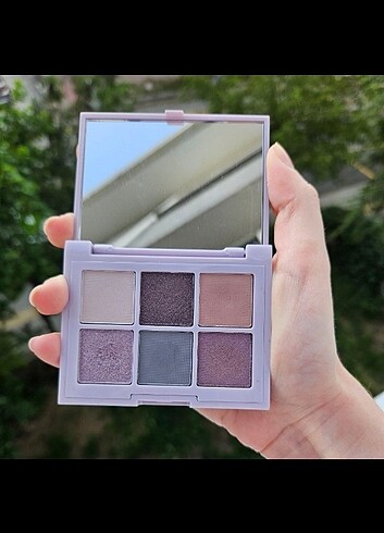 Essence Like to mauve it far paleti