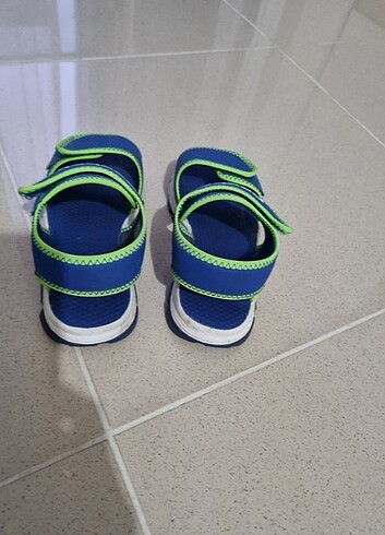 Reebok Erkek Çocuk Ayakkabı 31,5 no.