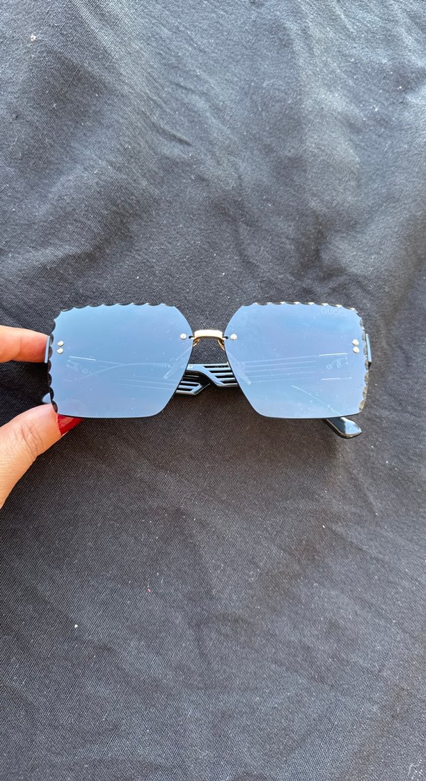 Minimalist Gri Taşlı Kadın Güneş Gözlüğü - Görsel 5