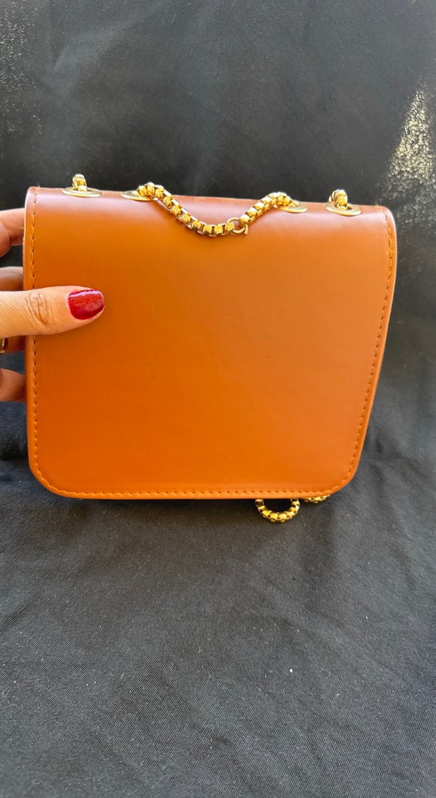 Zincir Detaylı Kahverengi Deri Kadın Çanta - Görsel 2