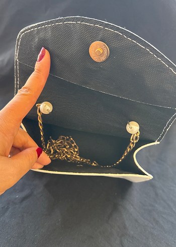 İnci Detaylı Beyaz Deri Kadın Çanta - Görsel 4