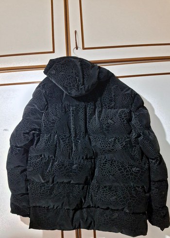 Siyah Timsah Desenli Fermuarlı Kışlık Mont - Görsel 3