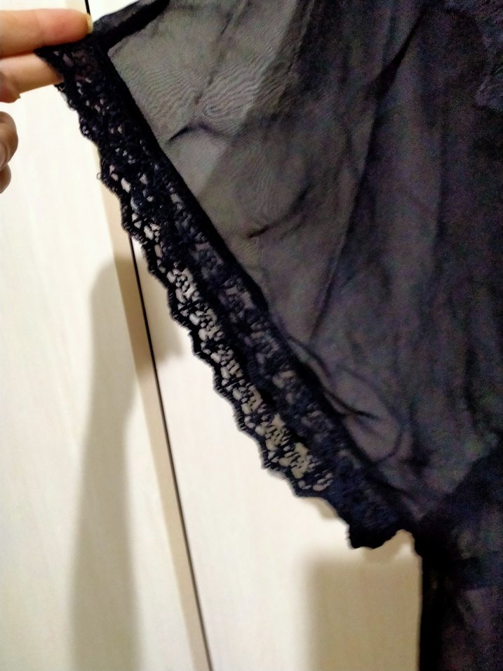 Siyah dantelli plaj elbisesiUzun Dökümlü Kadın Elbise - Görsel 4