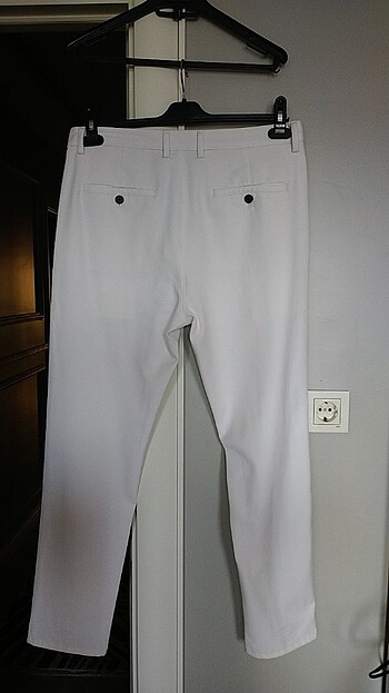 42 Beden Zara marka beyaz pantolon 