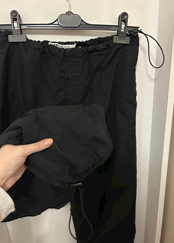Kadın siyah parasut kumaş pantolon - Görsel 4