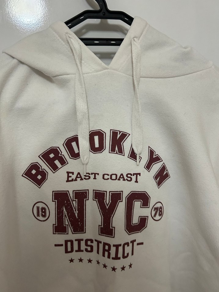 Brooklyn NYC Baskılı Beyaz Sweatshirt - Görsel 3