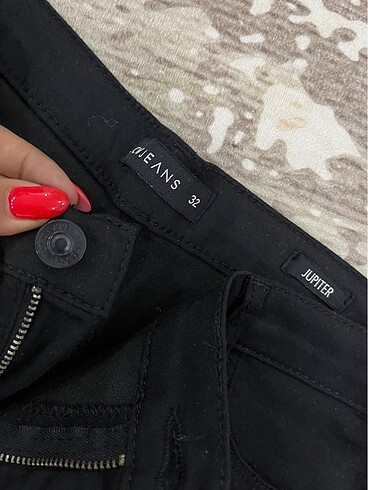 LC Waikiki 42/32 BEDEN LCWAİKİKİ SIFIR ÜRÜN KADIN PANT.