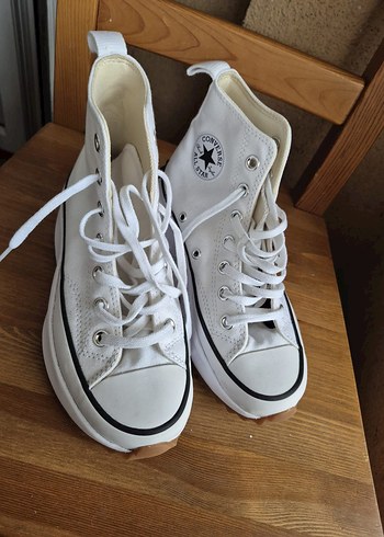 Converse Beyaz Dolgu Topuklu Kadın Spor Ayakkabı