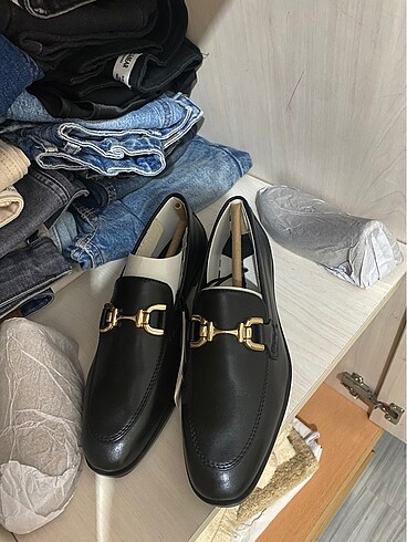 Zara Gold tokalı detaylı zara makosen loafer