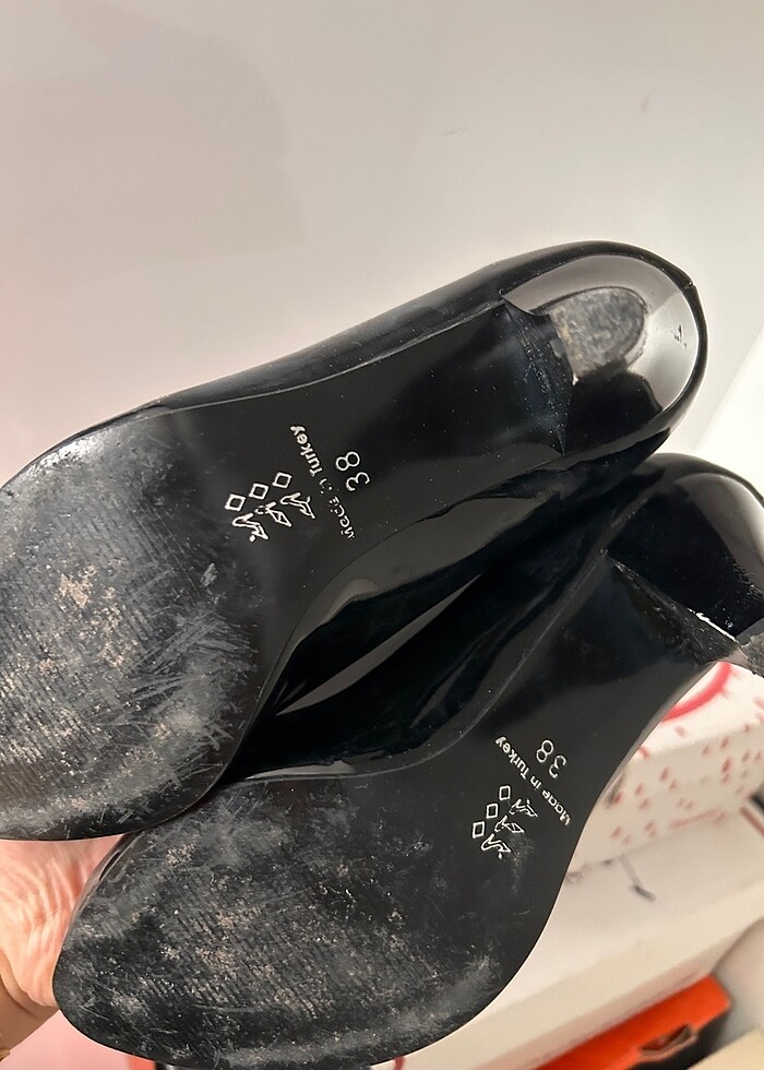 Topuklu ayakkabı - Görsel 3