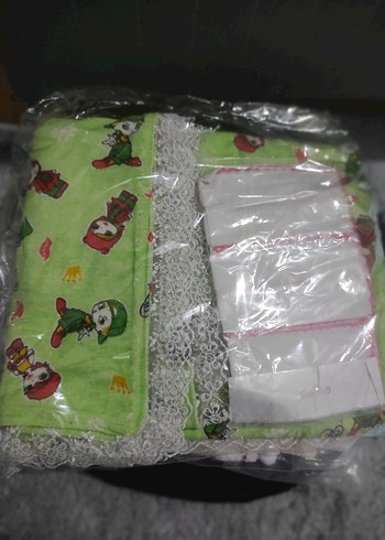 Renkli Desenli Çocuk Battaniyesi - Görsel 2