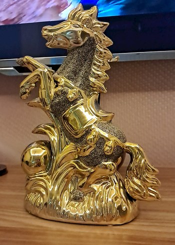 Beden Parlak Altın Renk At Figürünü