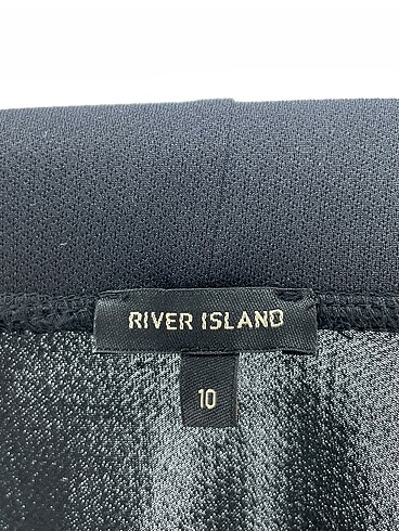 38 Beden siyah Renk River Island Midi Etek %70 İndirimli.