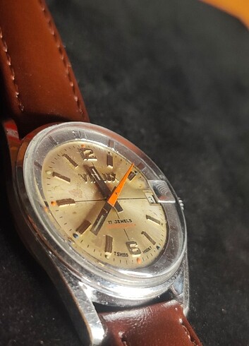American Vintage Swiss made kurmalı vintage vialux